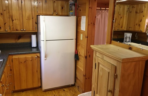 Topton Cabin | Mountain Serenity & Close To Hiking, Rafting, Fishing And Kayaking. "Moose Song"