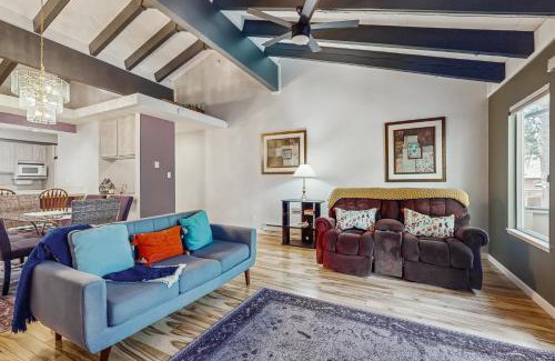 Incline Village Apartment | Mountain Shadows