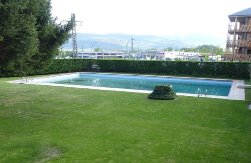 Puigcerda Apartment | MOUNTAIN - SKI - HIKING - WITH FAMILY OR FRIENDS