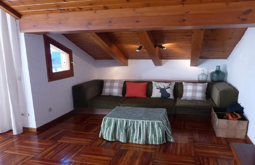 Puigcerda Apartment | MOUNTAIN - SKI - HIKING - WITH FAMILY OR FRIENDS