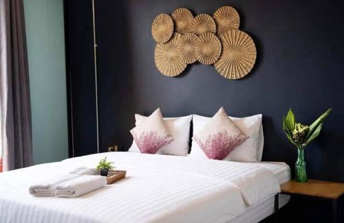Doi Saket House | Mountain View ห้องพักริมน้ำ พร้อมสระว่ายน้ำ และพื้นที่ส่วนตัว