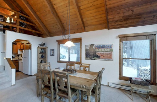 Purgatory Cabin | Mountain View Cabin with Two Private Decks, near Purgatory & Electra Lake