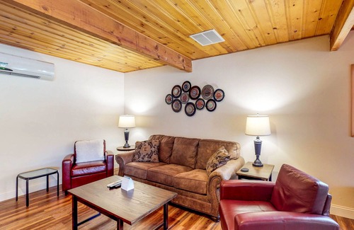 Peshastin House | Mountain-view hideaway with hot tub, patio, deck, & outdoor firepit