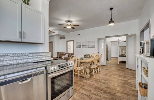 Bountiful House | Mountain View Retreat: 2 BR/2 BA Spacious & Cozy!