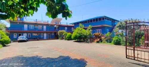 Madikeri House | Mountain View Villas