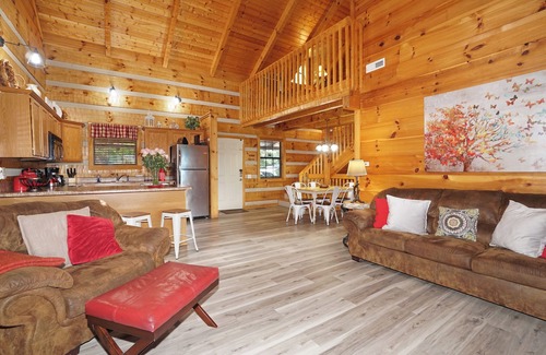 Pigeon Forge Cabin | Mountain Views, 3/3 Hot Tub, Game Room, Secluded, but near all attractions