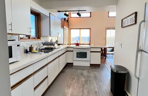 Galeton House | Mountain Vista Chalet at Cherry Springs | Pa Grand Canyon, Pine Creek, Wellsboro