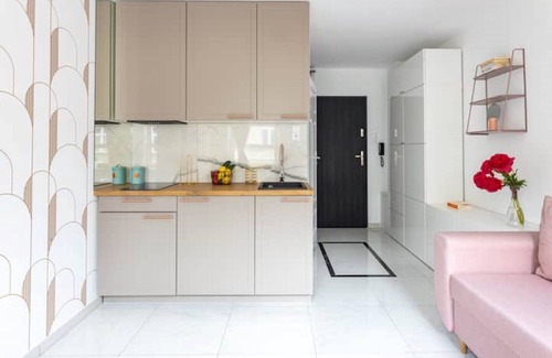 Psie Pole Apartment | Moveen! Stylish Studio in Calm Area