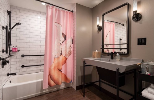The Drag Hotel | Moxy Austin - University