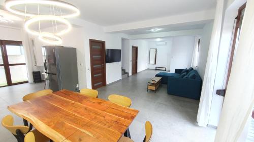 Bucharest House | MRȘ House 1