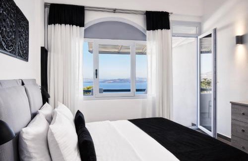 Finikia Hotel | Mr and Mrs White Oia - Santorini