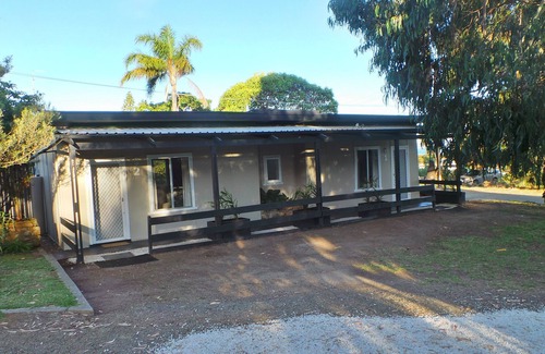American River Cabin | Mr&Mrs Fish Cabins - Cabin 1 - American River - Kangaroo Island