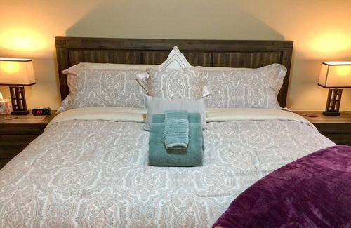 Warnick House | Mt. Baker Lodging Cabin 65 – SLEEPS 10!