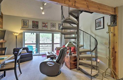 Crested Mountain Village Apartment | Mt Crested Butte Cajun Chalet Condo Walk to Ski