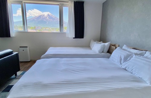 Fujiyoshida Hotel | Mt Fuji view Deluxe family room/Fujiyoshida Yamanashi