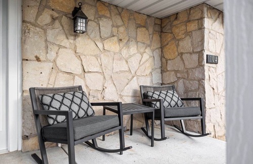 La Porte House | MTM Premier, Hot Tub, 5-Bedroom, 2 King Beds