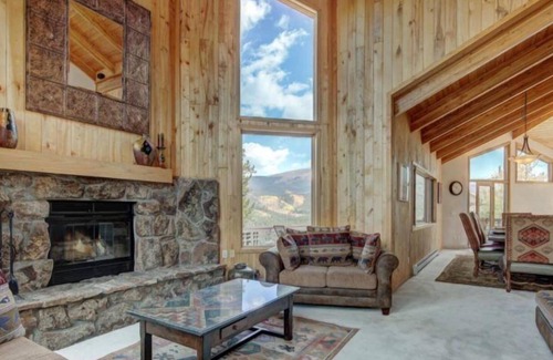 Warrior's Mark West House | Mtn. Retreat Home with Majestic Views, Ski In-Out for Advanced Skiers, Private Hot Tub, near Historic Breckenridge