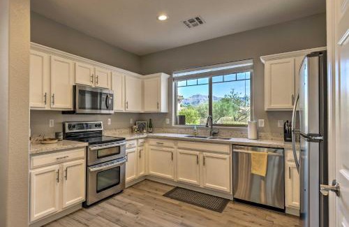 Gold Canyon House | Mtn-View Home with Pool and BBQ in Gold Canyon