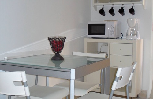 Alicante City Centre Apartment | MUÑOZ STUDIO #8 IN THE OLD TOWN ONLY 5 MINUTES WALK TO THE BEACH
