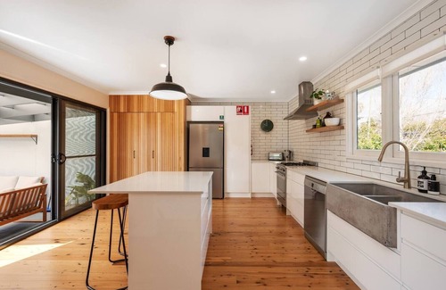 Central Mudgee House | Mudgee Burrow Nordic Cottage Chic in Town