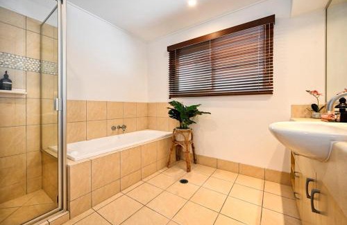 Mudjimba House | Mudjimba Beachside Luxury