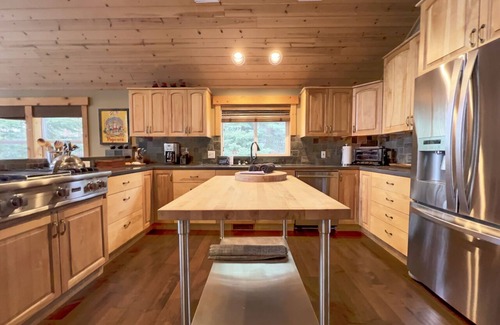 Truckee House | Muhlebach Family Retreat - A Luxury Mountain Getaway