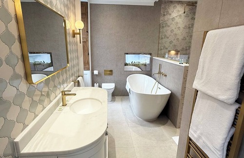 Ongar House | Mulberry House