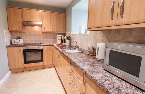 Staithes Cottage | MULGRAVE COTTAGE, family friendly, with a garden in Staithes