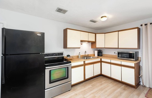 Indian Harbour Beach House | Multi Space Charming Beach House