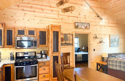 Murphy Cabin | 🪵 Murphy Cabin 🏔 Mountain View/2Bed-2Bath/6 guests/10mins to town