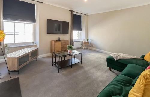 Duns Apartment | Murray Street Town House