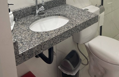 Cascavel Cabin | music themed hut