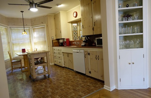 Valley Village House | Musicians Dream: Close to Universal Studios