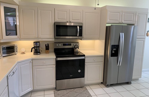 Naples Condo | Must see! Falling Waters, Naples, Florida