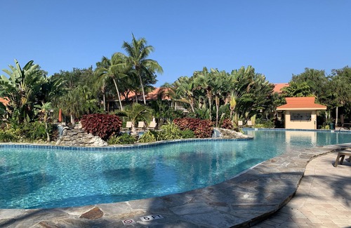 Naples Condo | Must see! Falling Waters, Naples, Florida