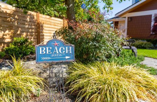 Freeland House | Mutiny Bay Ocean Breeze Retreat by AvantStay