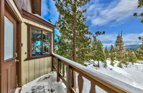 Tahoe Village House | Mv17 amazing lake view spacious ski cabin
