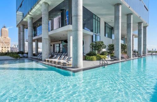 Downtown Miami Apartment | MVR Miami s Top Stay Views for Days