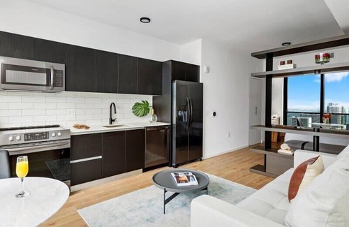 Downtown Miami Apartment | MVR - Stay Above It All in Stylish Studio