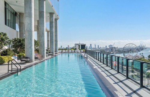 Downtown Miami Apartment | MVR Studio stay in the heart of it all