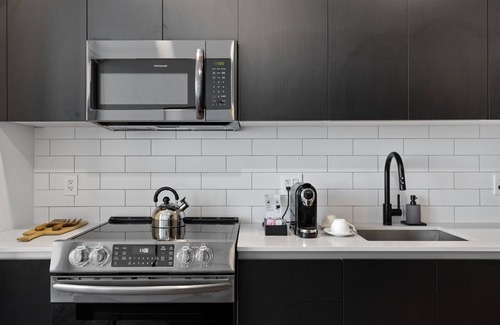 Downtown Miami Apartment | MVR - Studio with Prime Views & 5-Star Style