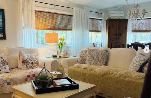 South Bruce Peninsula Cottage | My Blue Haven | a cottage retreat close to the beach and steps from Sauble River