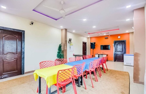 Medha Apartment | My Comfortable Home Stay, A Home Away from Home in the Land of Strawberry Farms.