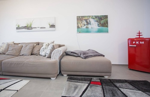 Niedersfeld Apartment | My holiday house: modern apartment on the mountainside and on the edge of the woods