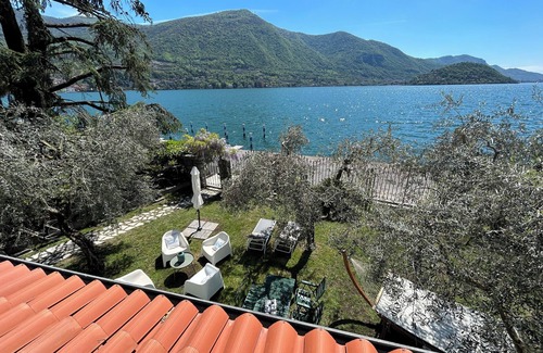 Peschiera Maraglio Apartment | MY HOME IN MOUNT ISLAND-Apartment facing Lake Peschiera Maraglio