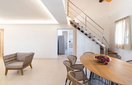Scicli Villa | My Rental Homes - La Rosa dei Venti with direct access to the sea and the beach