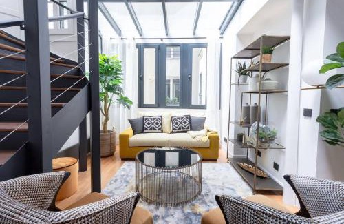 Porte-Saint-Martin Apartment | My Veranda - Spacious Loft with 4 Bedrooms and 3 Bathrooms - Near République and Le Marais