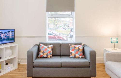 Saint Paul's Apartment | MyCityHaven - Marlborough. City centre edge apartment