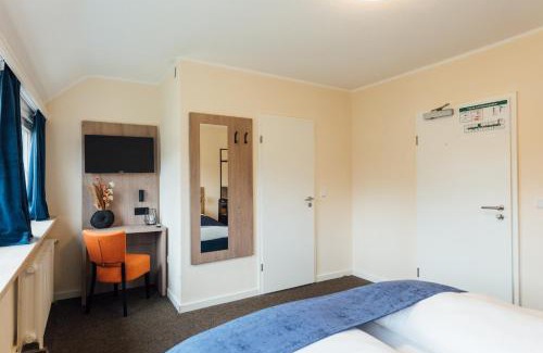 Pinneberg Hotel | MYKY Hotel Pinneberg - Free Parking