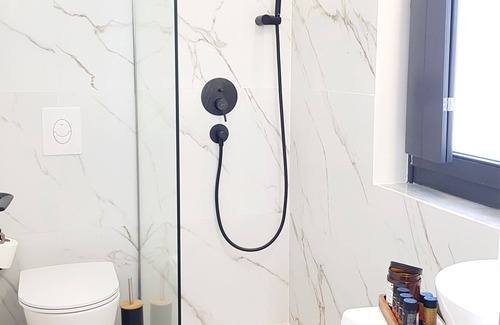 Monolithos House | myLithos Suites